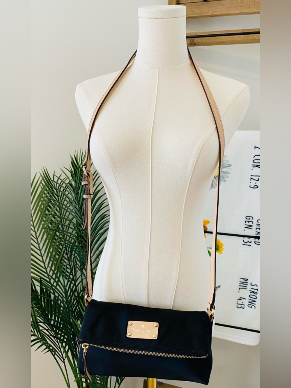 Kate Spade Black Crossbody Bag - Picture 2 of 15